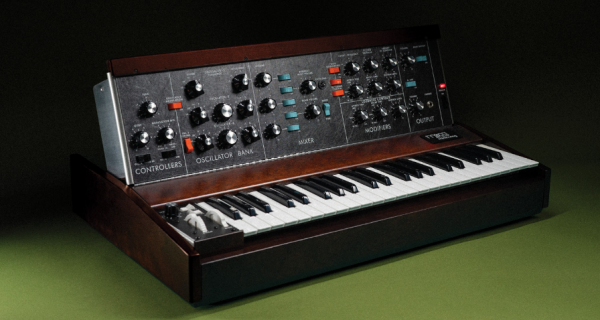 Moog Minimoog Model D Edition 2022